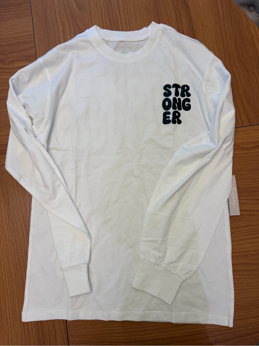 Buffbunny 100% cotton White Long-Sleeve 'STRONGER' Graphic Tee - Small